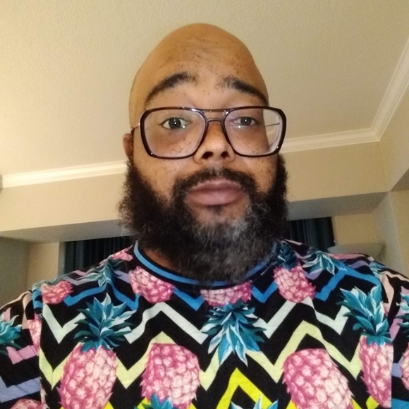 Levi Lauren - Picture 7 of 15